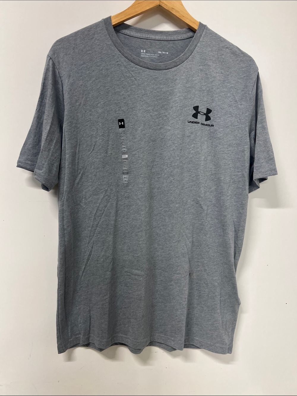 Men's Under Armour Loose T Shirt Gray Medium NWOT